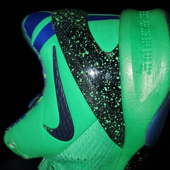 Kobe Nike Sneakers 5Y - Picture 5 of 12